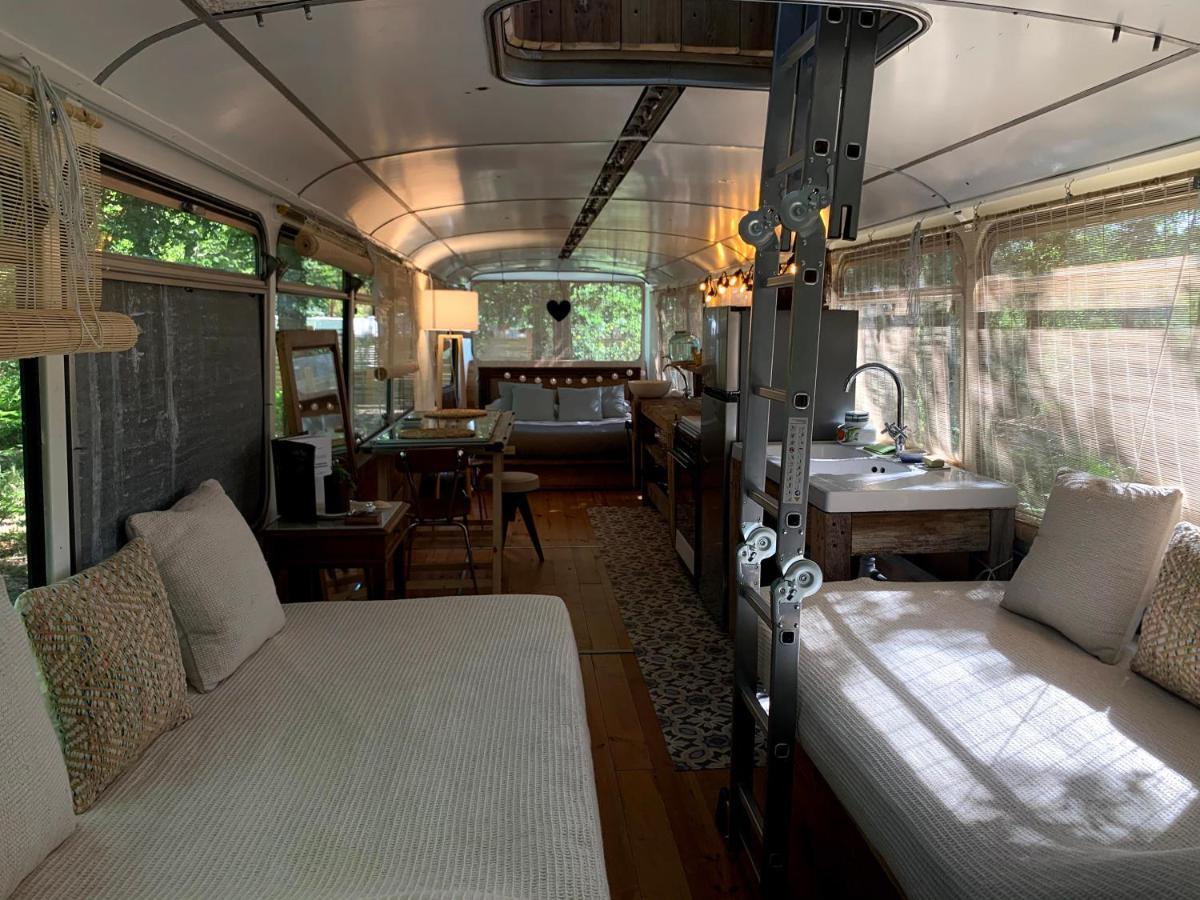 Magic Roof Top Bus With Big Bath In The Tree Forest! Mimizan Esterno foto